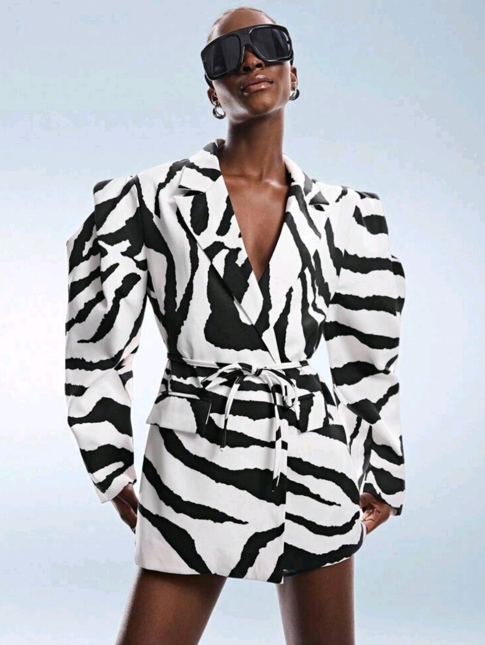 Women White Animal Print Zebra Pattern Blazer, Oversized Wide S